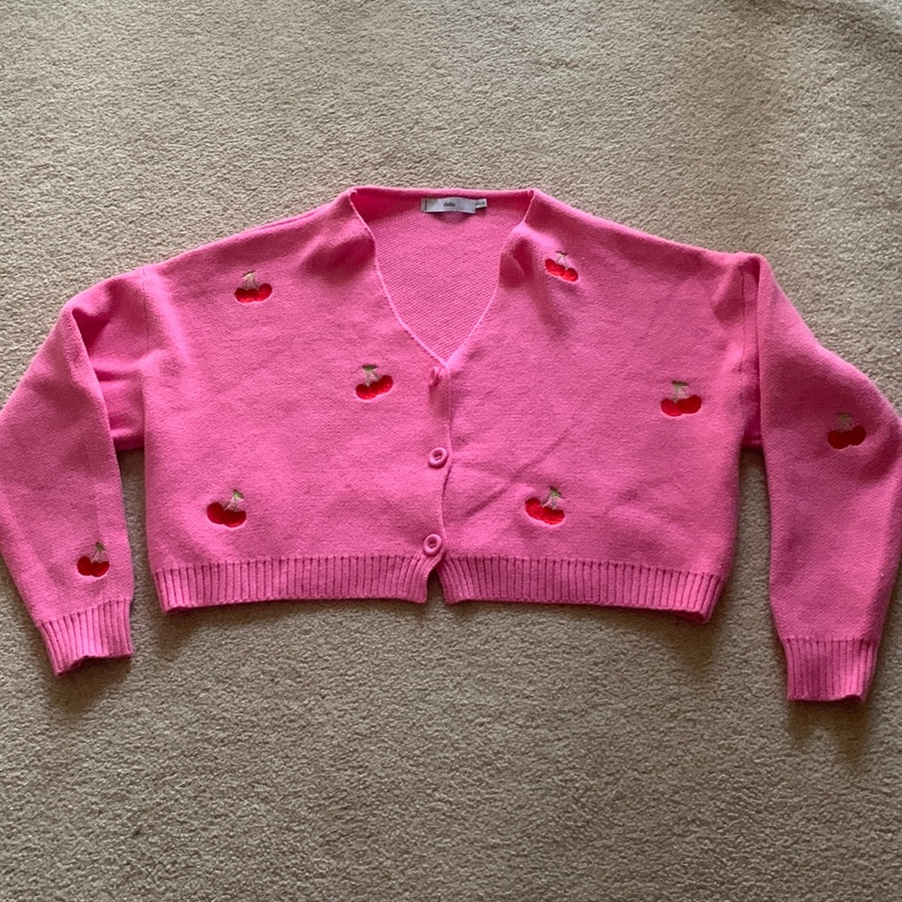 Adika cropped pink v-neck sweater with cherries. Size XS-S.